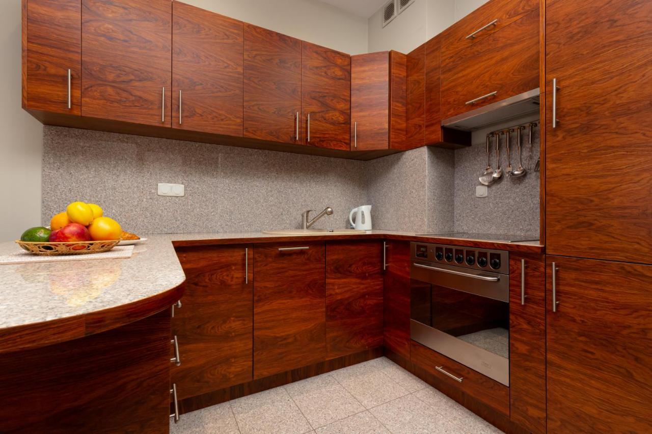 Apartments Chelmonskiego Warsaw Ursus By Noclegi Renters Dış mekan fotoğraf