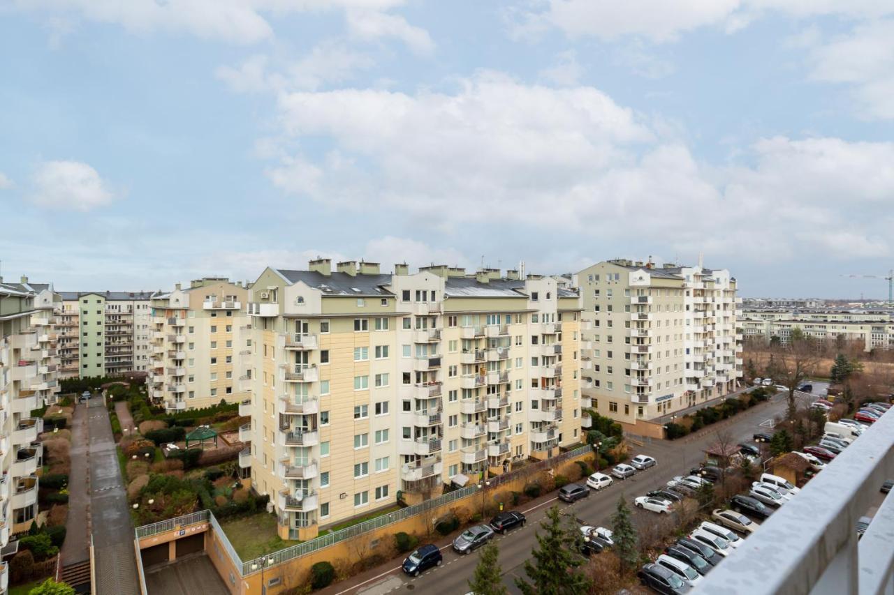 Apartments Chelmonskiego Warsaw Ursus By Noclegi Renters Dış mekan fotoğraf