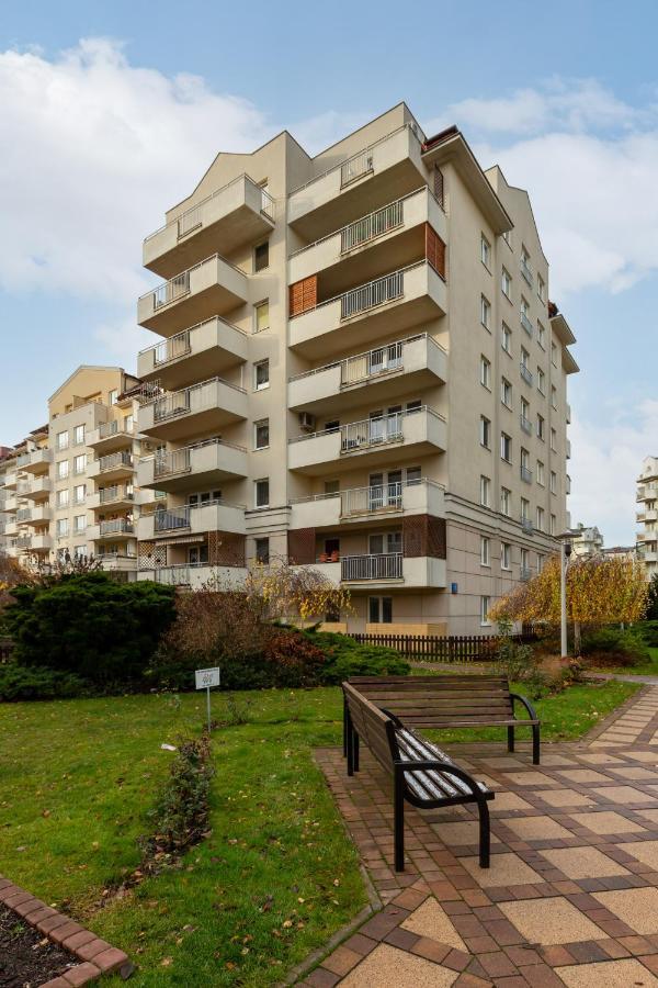 Apartments Chelmonskiego Warsaw Ursus By Noclegi Renters Dış mekan fotoğraf